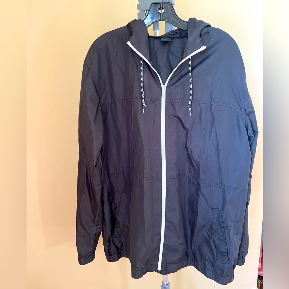 Zine black windbreaker size xl